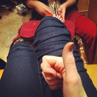 Kacey Musgraves feet photo thumbnail