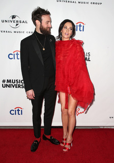 Kacey Musgraves feet photo thumbnail