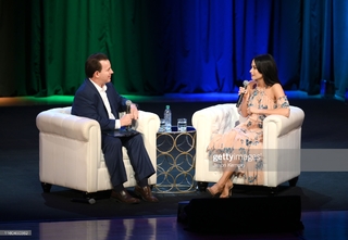 Kacey Musgraves feet photo thumbnail