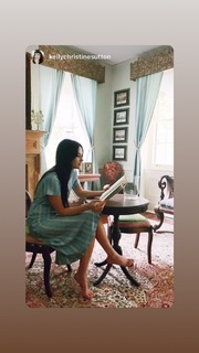 Kacey Musgraves feet photo thumbnail