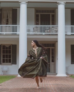 Kacey Musgraves feet photo thumbnail