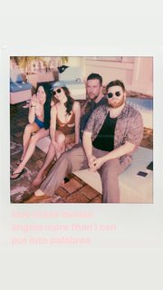 Kacey Musgraves feet photo thumbnail