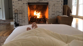 Kacey Musgraves feet photo thumbnail