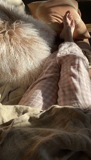 Kacey Musgraves feet photo thumbnail