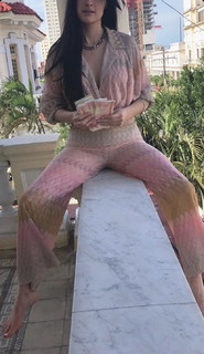 Kacey Musgraves feet photo thumbnail