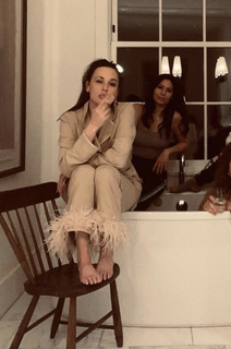 Kacey Musgraves feet photo thumbnail