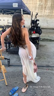 Kacey Musgraves feet photo thumbnail