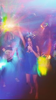 Kacey Musgraves feet photo thumbnail
