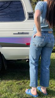 Kacey Musgraves feet photo thumbnail