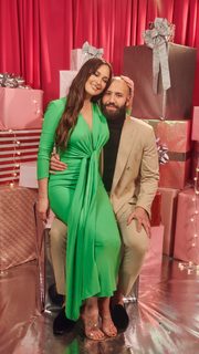 Kacey Musgraves feet photo thumbnail