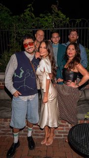 Kacey Musgraves feet photo thumbnail
