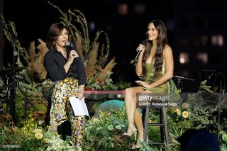 Kacey Musgraves feet photo thumbnail