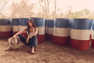 Kacey Musgraves feet photo 3
