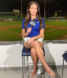 Kacie McDonnell feet photo 16
