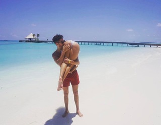 Kady McDermott feet photo thumbnail