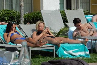 Kady McDermott feet photo thumbnail