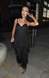 Kady McDermott feet photo thumbnail