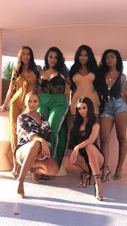 Kady McDermott feet photo thumbnail