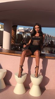 Kady McDermott feet photo thumbnail