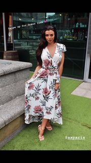 Kady McDermott feet photo thumbnail