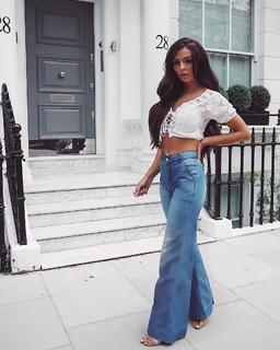 Kady McDermott feet photo thumbnail