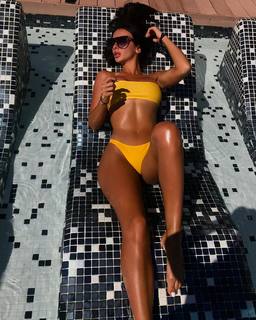 Kady McDermott feet photo thumbnail