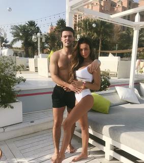 Kady McDermott feet photo thumbnail