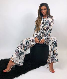 Kady McDermott feet photo thumbnail