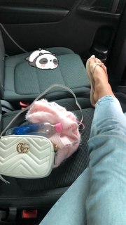 Kady McDermott feet photo thumbnail