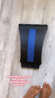 Kady McDermott feet photo thumbnail