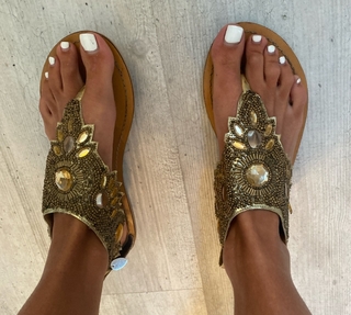 Kady McDermott feet photo thumbnail