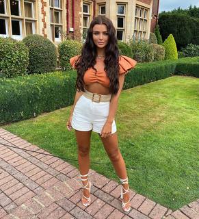 Kady McDermott feet photo thumbnail