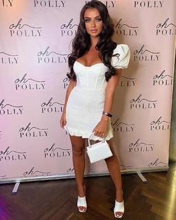 Kady McDermott feet photo thumbnail