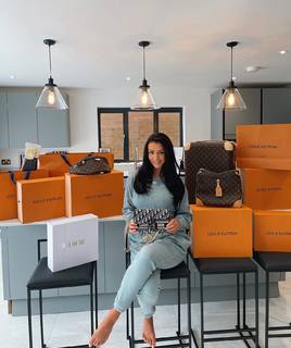 Kady McDermott feet photo thumbnail