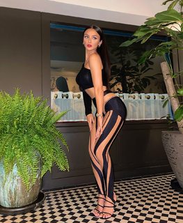 Kady McDermott feet photo thumbnail