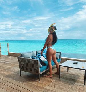 Kady McDermott feet photo thumbnail