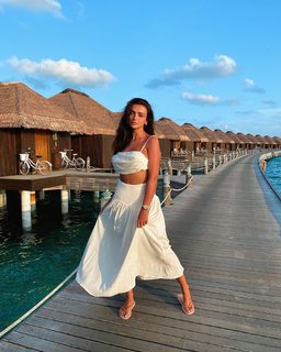 Kady McDermott feet photo thumbnail