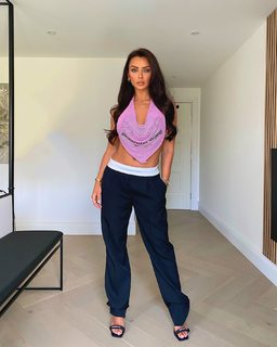 Kady McDermott feet photo thumbnail