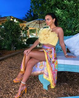 Kady McDermott feet photo thumbnail