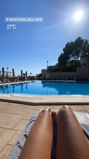 Kady McDermott feet photo thumbnail