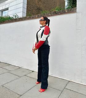 Kady McDermott feet photo thumbnail