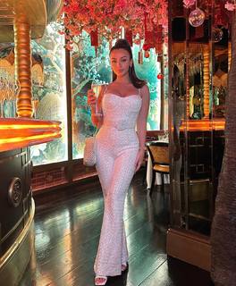 Kady McDermott feet photo thumbnail