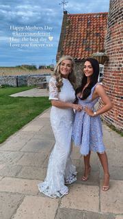 Kady McDermott feet photo thumbnail