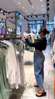 Kady McDermott feet photo thumbnail