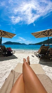 Kady McDermott feet photo thumbnail