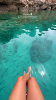 Kady McDermott feet photo thumbnail