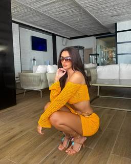 Kady McDermott feet photo thumbnail