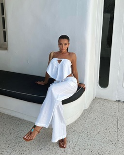 Kady McDermott feet photo thumbnail