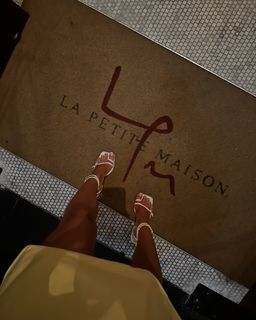 Kady McDermott feet photo thumbnail