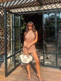 Kady McDermott feet photo thumbnail